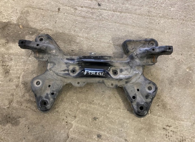 Балка передньої підвіски, підрамник 9804208180 PEUGEOT