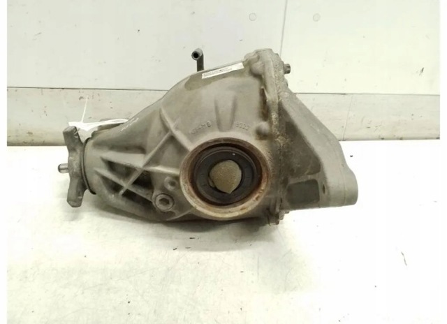 Міст середній в зборі A1663502714 MERCEDES