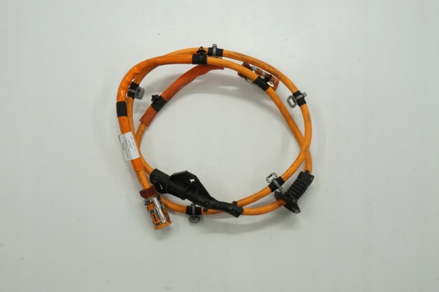 A1775408255 Mercedes