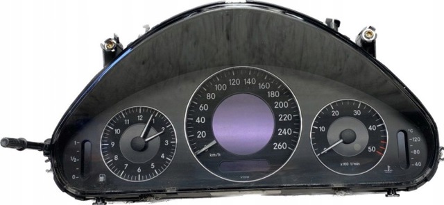 Приладова дошка-щиток приладів A2115405611 MERCEDES