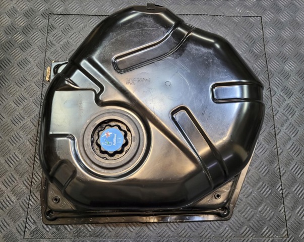 Деталі мотовідсіка задка кузова A2126101400 MERCEDES