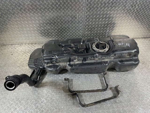 Бак паливний A4474705500 MERCEDES