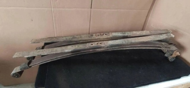 Задня ресора A9063202006 MERCEDES