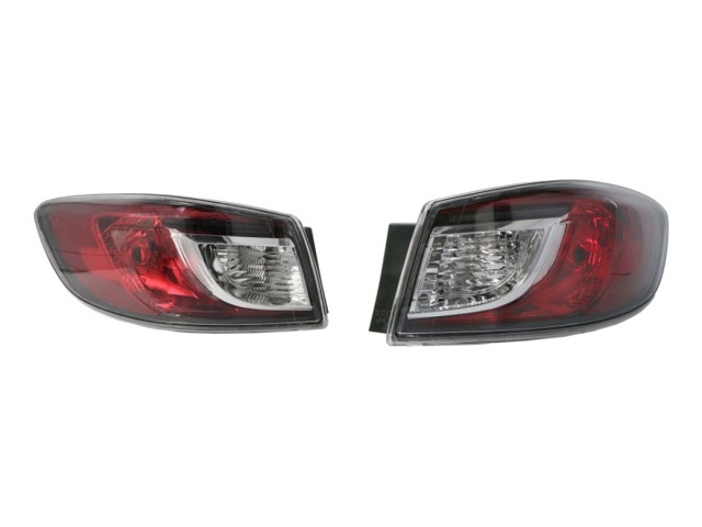 Задня ліва зовнішня фара BBP251160E MAZDA