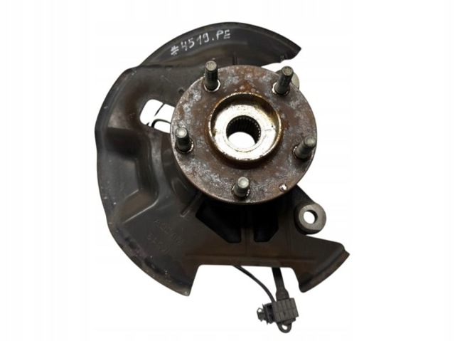 Цапфа передні праві GHP933021A MAZDA