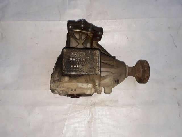 Роздавальна коробка LR007147 LAND ROVER