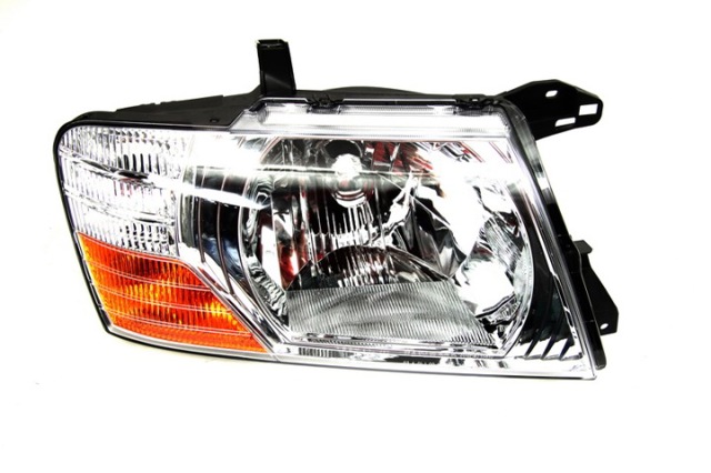 Права блок фара MN133754 MITSUBISHI