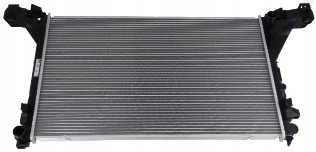 Радіатор системи охолодження двигуна NIS606411 NISSENS
