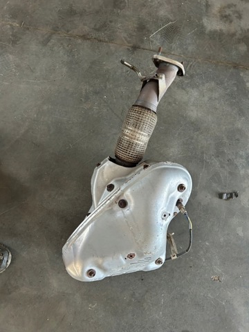 Колектор випускний PY1C2050X MAZDA