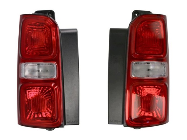 Ліхтар задній лівий SU001A4081 PEUGEOT