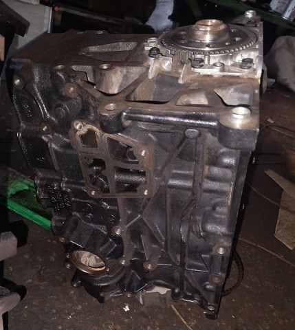 Пеньок 03L103021AP VAG