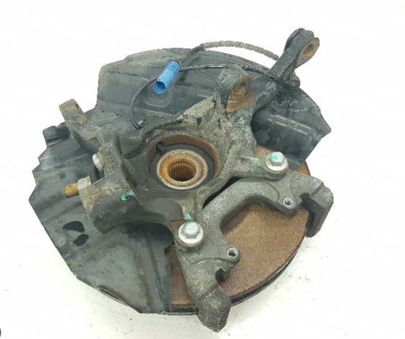 Цапфа - поворотний кулак передній, лівий 31216761575 BMW