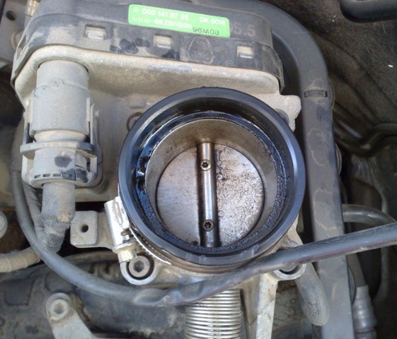 Блок дросельної заслінки A0001419725 MERCEDES