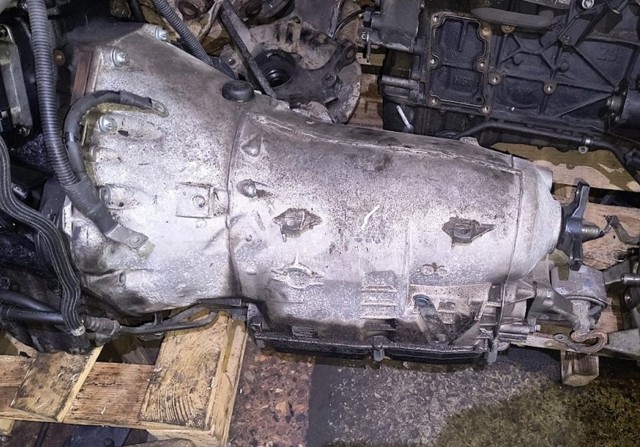 Коробка передач автомат A2032700100 MERCEDES