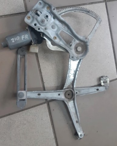 Склопідйомник передньої правої двері A2107200846 MERCEDES
