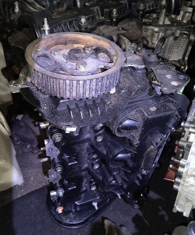 Шток двигуна, випускний, лівий LR010208 LAND ROVER