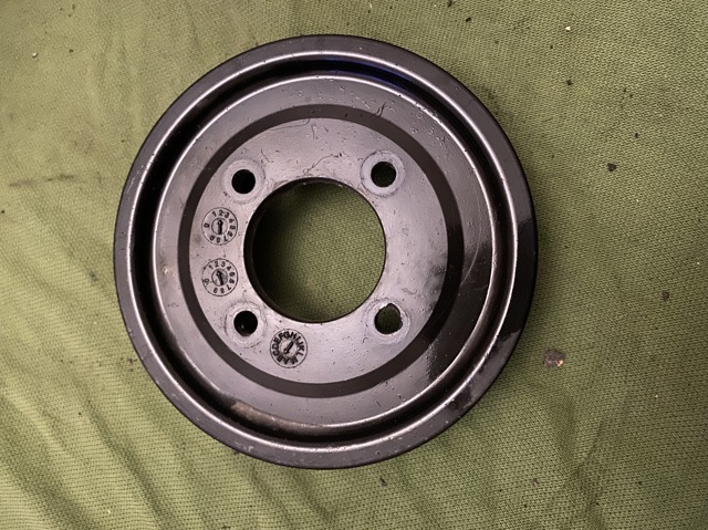 Шків водяного насоса 11511742045 BMW