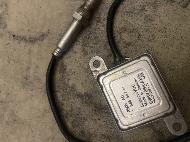 Датчик оксидів азоту NOX 11787565447 BMW