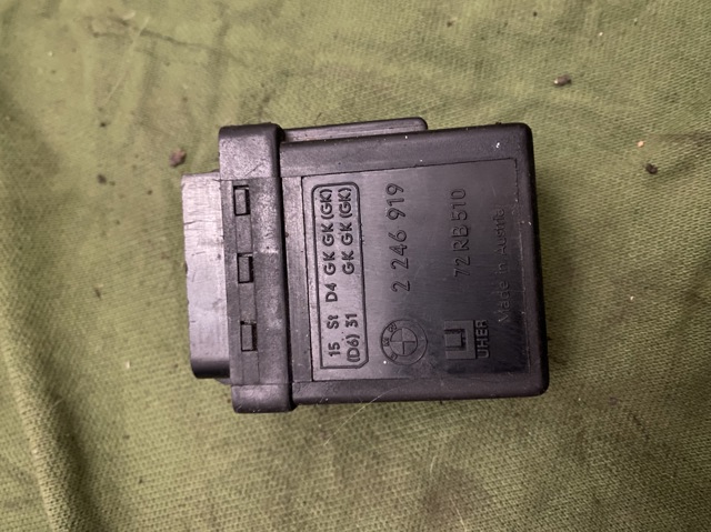 Реле накалу 2246919 BMW