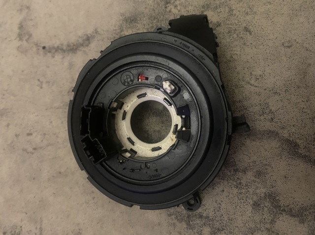 Шлейф Airbag 6989557 BMW
