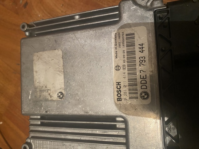 Комп'ютер двигуна 7793444 BMW