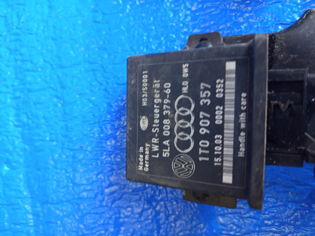 Модуль керування (ЕБК) адаптивного освітлення 1T0907357 VAG