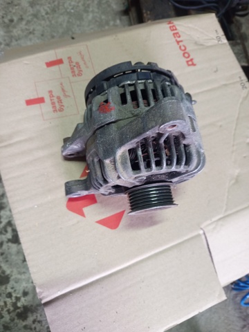 Авто генератор 270600D030B TOYOTA