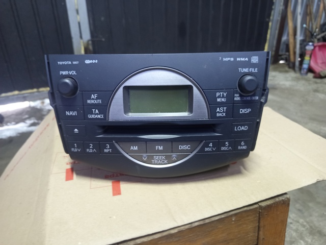 Магнітола 8612042220 TOYOTA