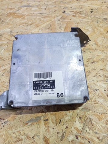 Комп'ютер двигуна 8966105860 TOYOTA