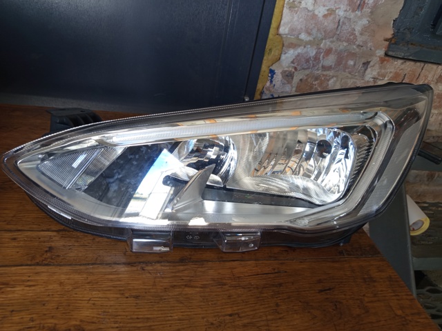 Фара дальнього світла в зборі JX7B13W030AE FORD