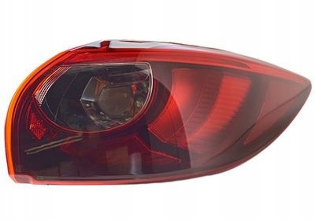Ліхтар задній правий Mazda CX-5 1