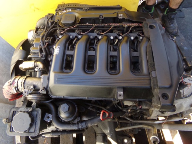 Двигун у зборі 306D2 BMW
