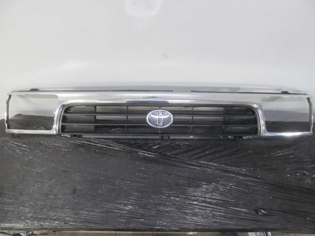 Решітка 5311135171 TOYOTA