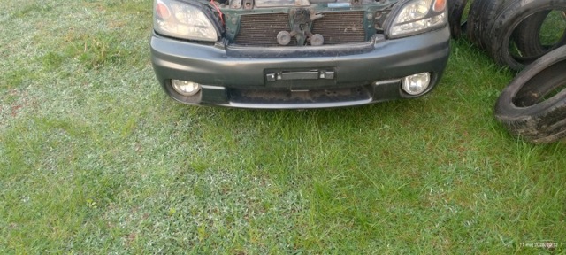 Бампер передній Subaru Outback 2