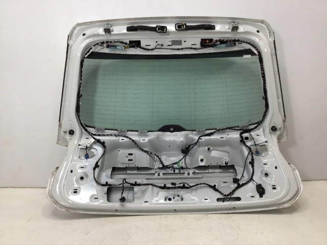 Двері багажника 5NA827025G VAG