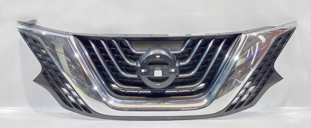 Решітка 623105AA0A NISSAN