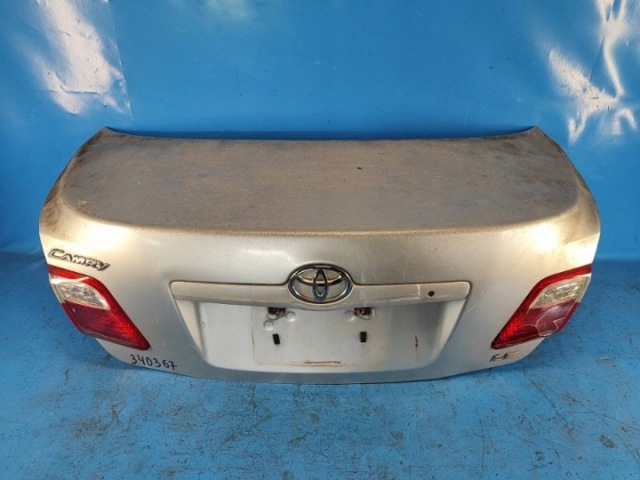 Кришка багажника кузова 6440106280 TOYOTA
