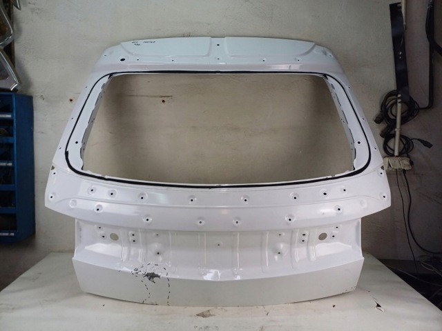 Двері багажника 72800GI011 HYUNDAI