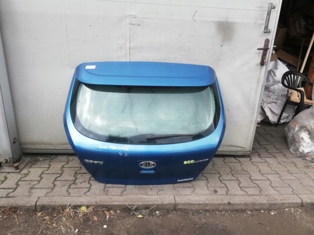 Задня ляда 737001H300 HYUNDAI