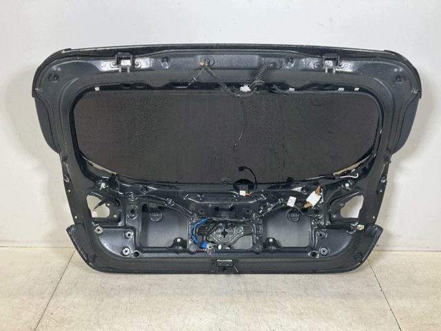 Двері багажника 73700A2010 HYUNDAI