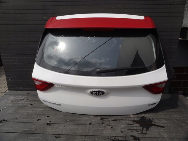 П'яті двері 73700H8400 HYUNDAI