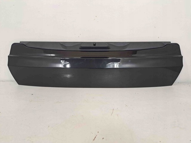 Оббивка дверей задка кузова 7481252 BMW