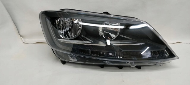Фара правая 7N5941006D VAG
