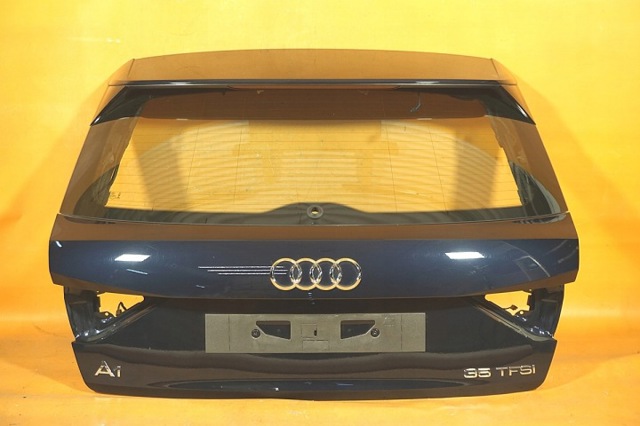 Треті двері 82A827025B VAG
