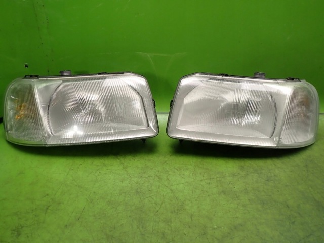 Основна фара в зборі ліва Land Rover Freelander I