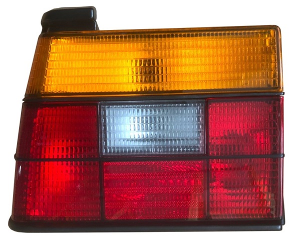 Задні ліхтарі Volkswagen Jetta II