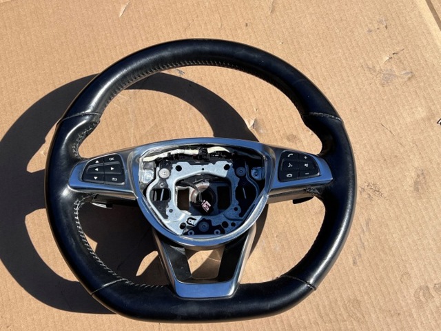 Рульове колесо A0024602203 MERCEDES