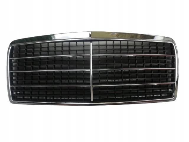Решітка радіатора Mercedes E