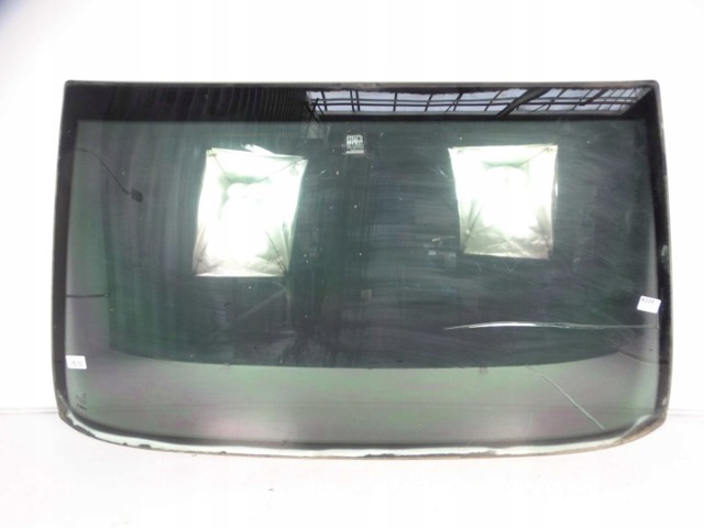 Скло заднє A1406702180 MERCEDES