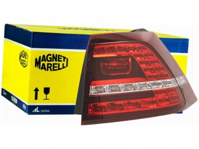 Задні ліхтарі Mercedes C